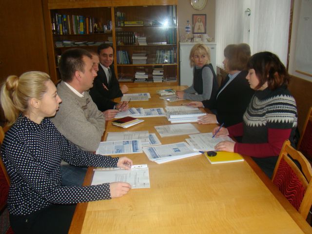 Засідання експертної групи в рамках  проекту «Гармонізація розвитку туризму  в сільській місцевості Карпатського регіону». Фото 1